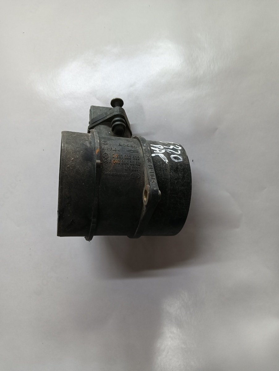 Debitmetru aer  MERCEDES-BENZ E-CLASS W211 2002 - 2009 0281002535