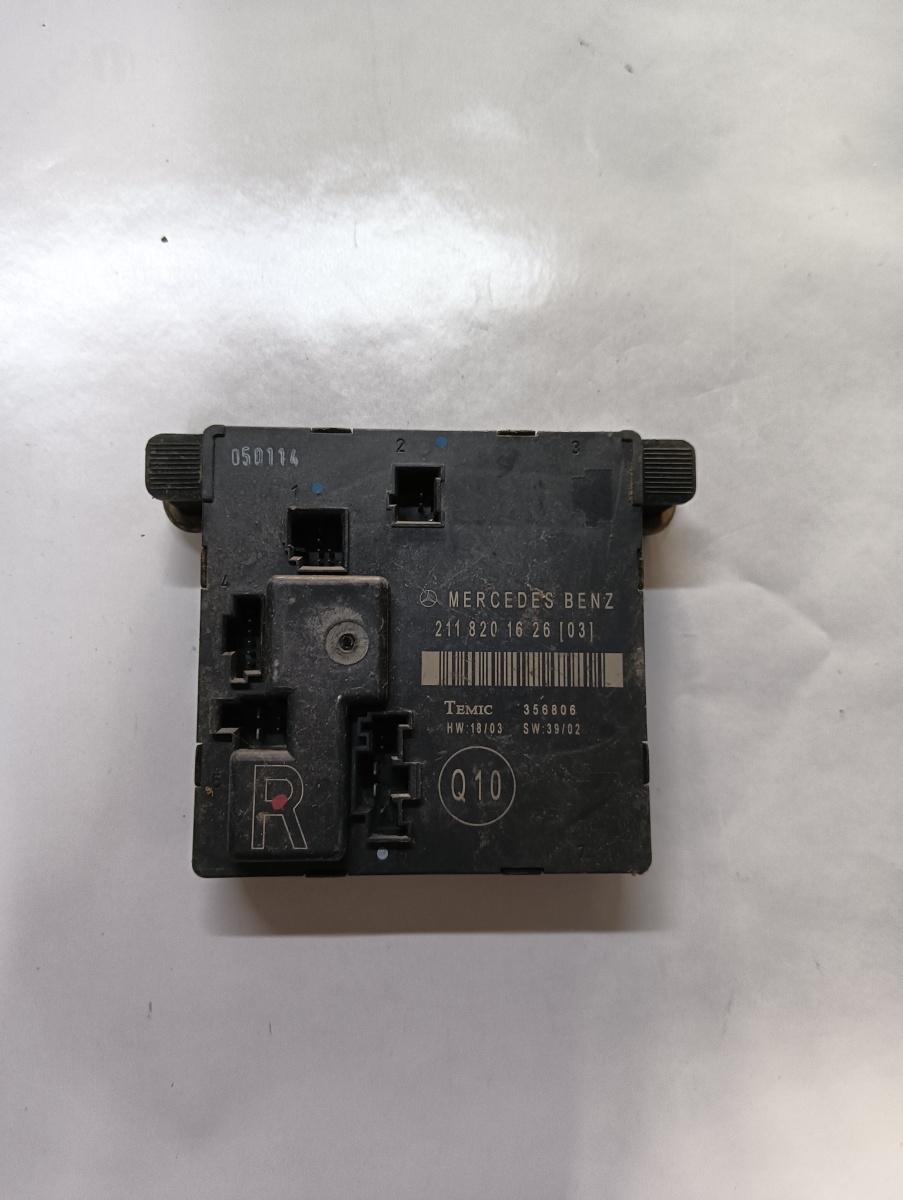 Modul de confort MERCEDES-BENZ E-CLASS W211 2002 - 2009 2118201626
