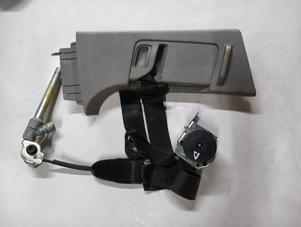 Centura de siguranta fata dreapta fata OPEL CORSA D S07 2006 - 2014