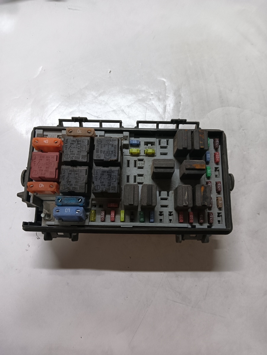 Panou sigurante OPEL CORSA D S07 2006 - 2014 13217394eh