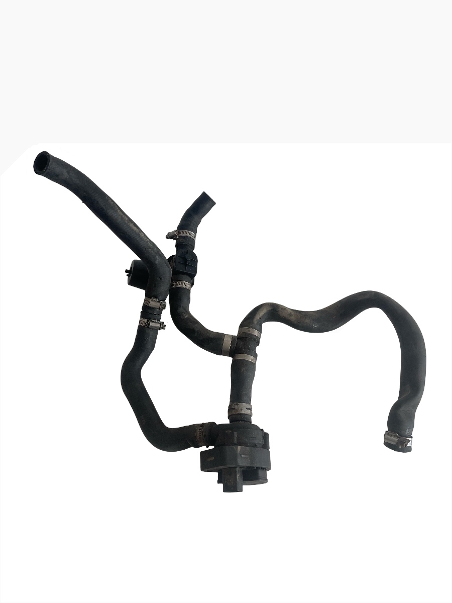 Pompa recirculare apa + robinet apa  MERCEDES-BENZ SPRINTER 3,5-t Box 906 2006 - > A2128350164 701819809G