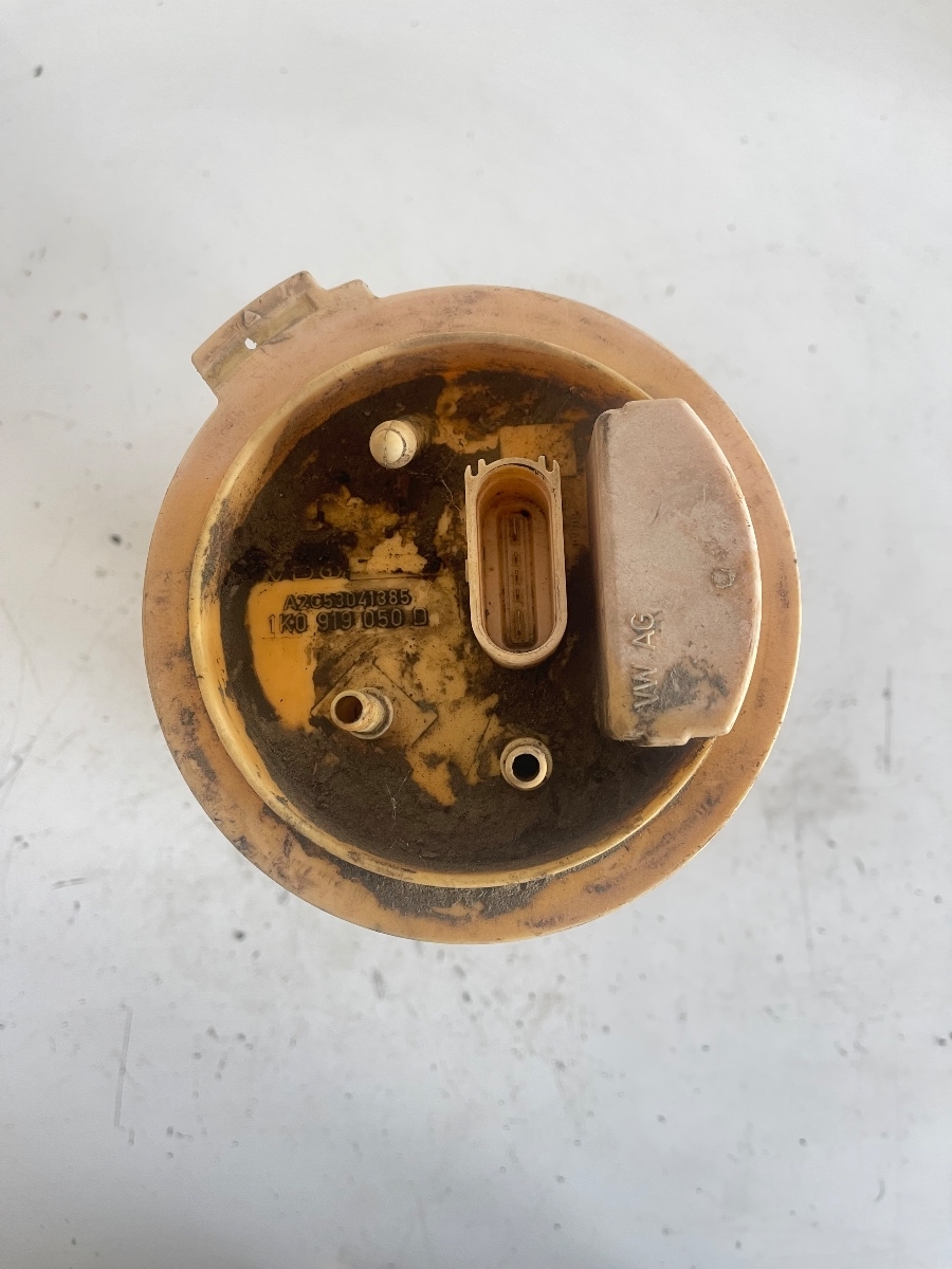 Pompa combustibil interna VOLKSWAGEN GOLF V 1K1 2003 - 2009 1.9/2.0D 1K0919050D – foto 2