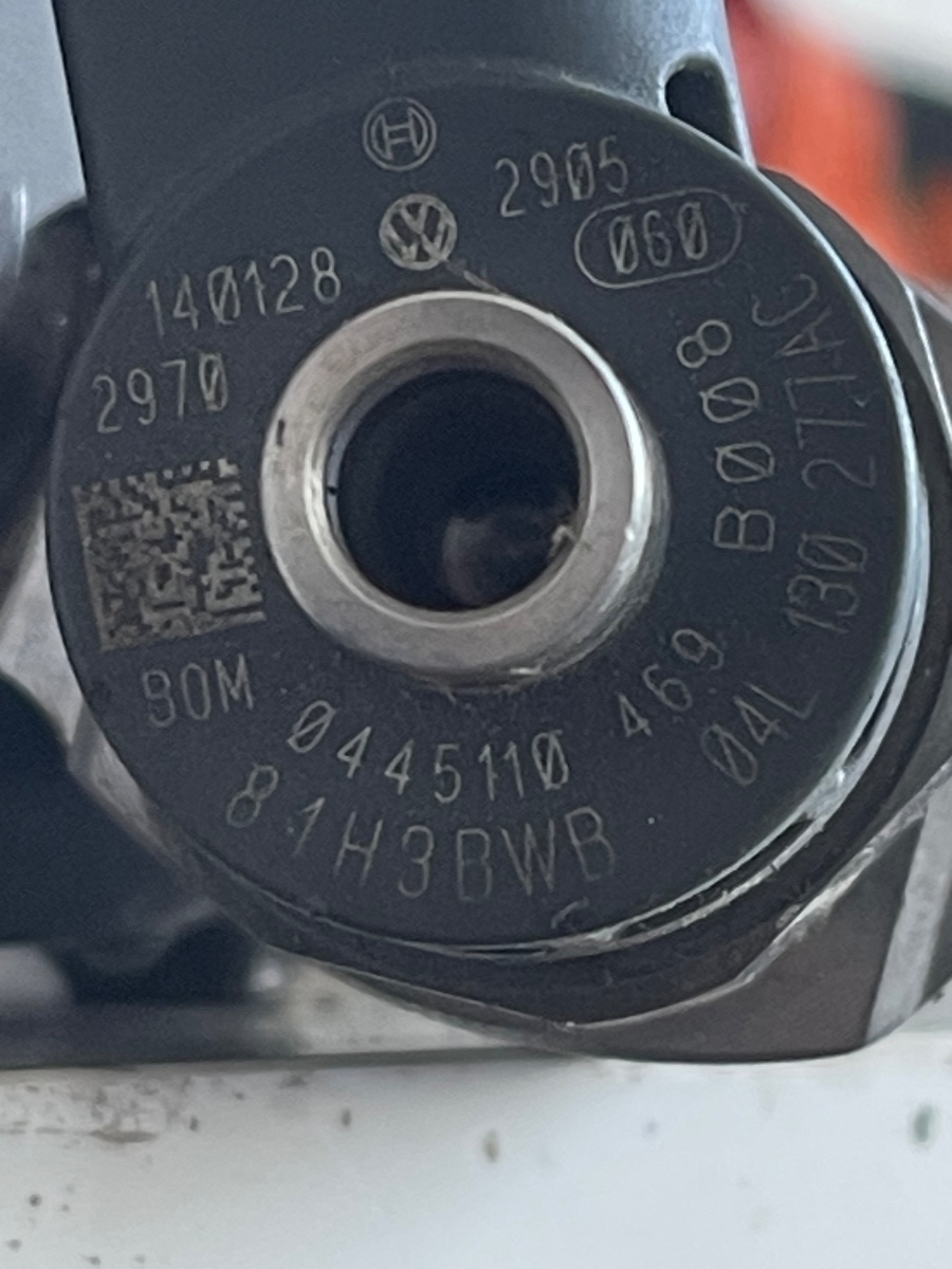 Injector combustibil VOLKSWAGEN GOLF VII 5G1, BE1 2012 - > 2.0TDI  04L130277AC 0445110469 – foto 3