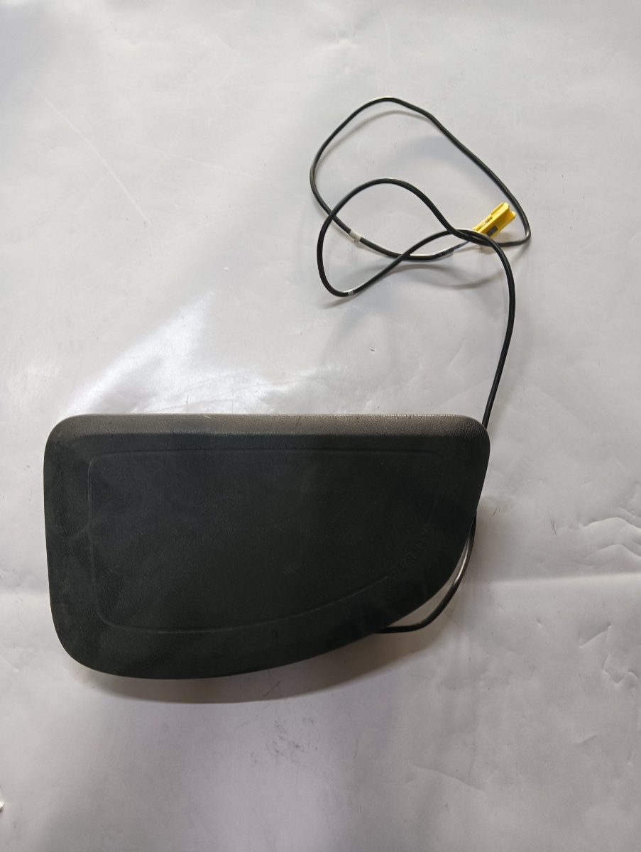 Airbag scaun dreapta fata OPEL CORSA D S07 2006 - 2014 13213585