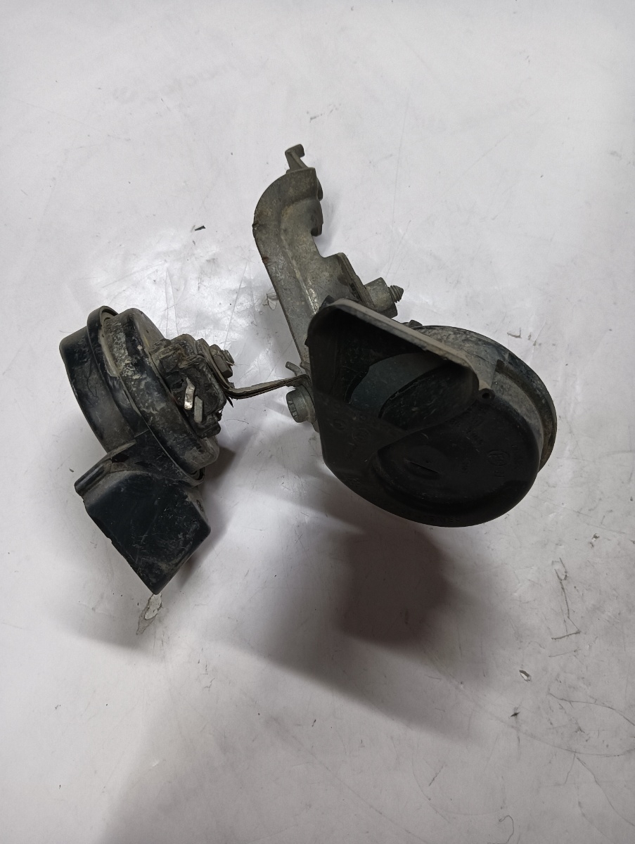 Claxon VOLKSWAGEN UP 121, 122, BL1, BL2 2011 - > – foto 2
