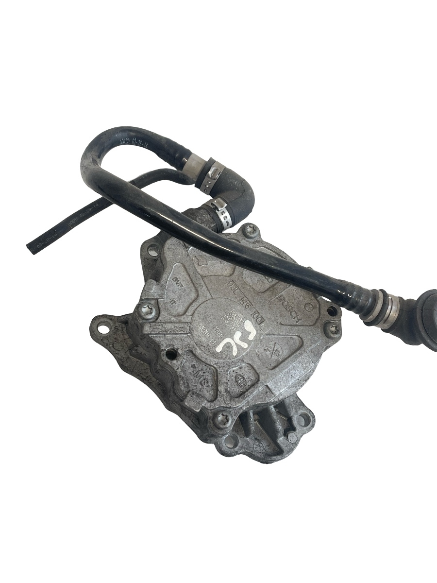Pompa de vacuum AUDI A4 IV 8K2, B8 2007 - 2015 2.0TDI 03L145100