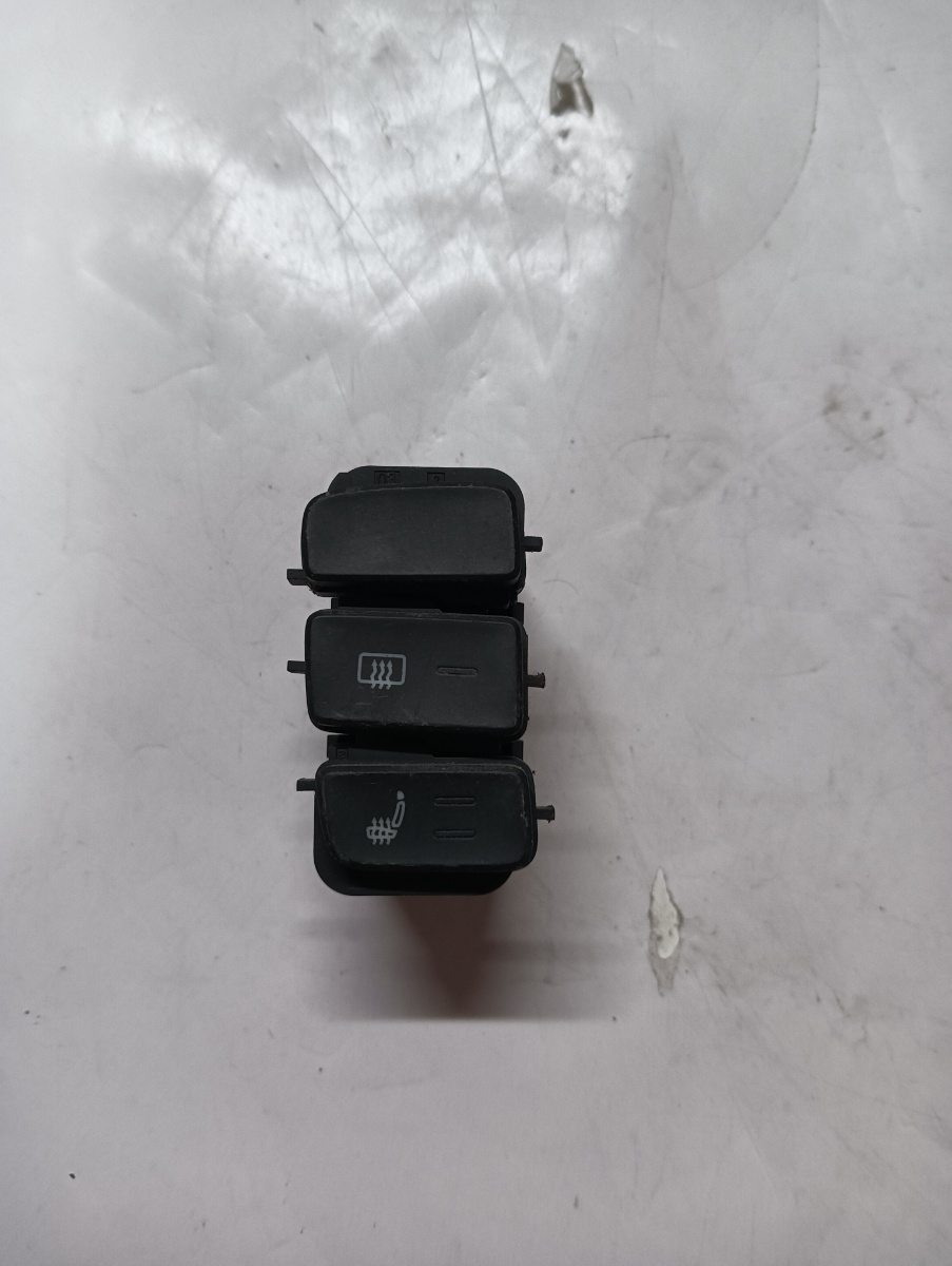 Buton dezaburire geam VOLKSWAGEN UP 121, 122, BL1, BL2 2011 - >