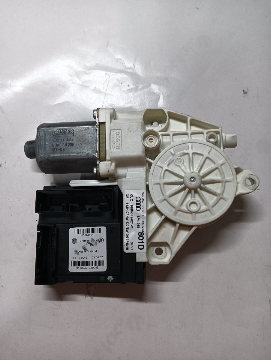 Motoras geam pivotant stanga spate AUDI A3 II 8P1 2003 - 2013 05074691