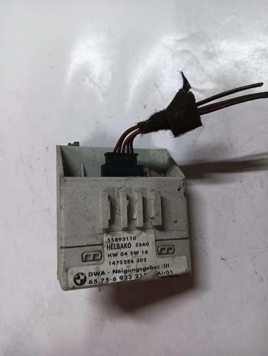 Modul pompa combustibil  BMW 3 IV E46 1998 - 2005, BMW 3 V E90 2004 - 2012 55892110 – foto 2