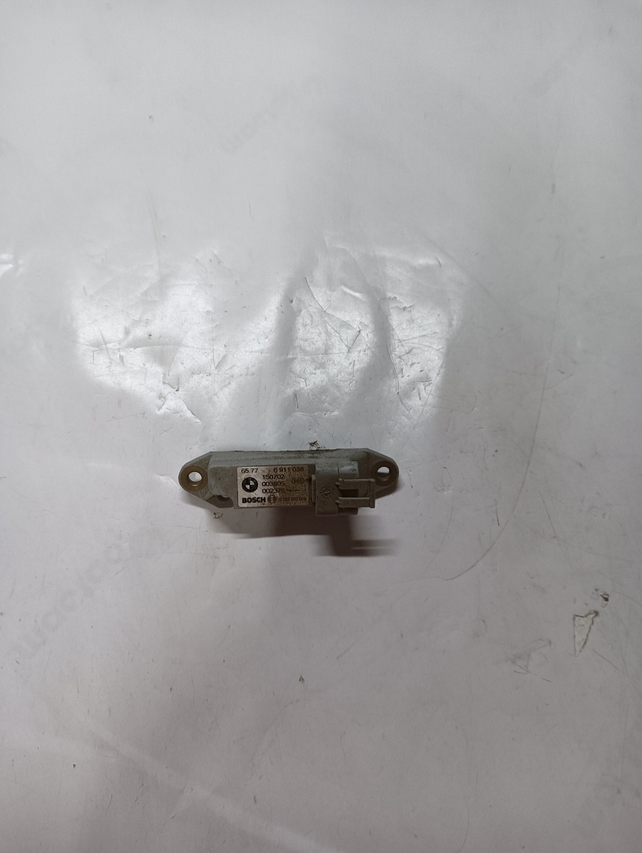 Senzor impac airbag  BMW X5 E53 2000 - 2007, BMW 3 IV E46 1998 - 2005 6911038