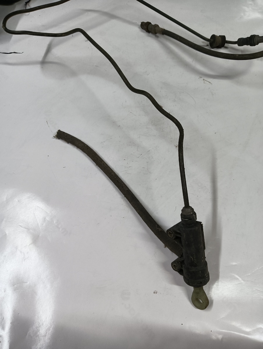 Pompa ambreiaj BMW 3 IV E46 1998 - 2005 2.0 320 d M47 D20 (204D4) 6756822