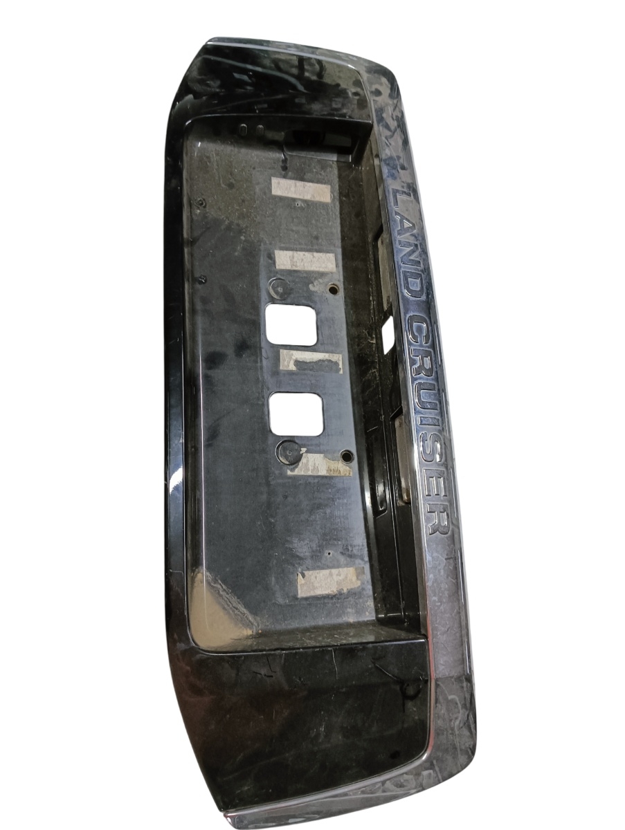 Portbagaj/numar inmatriculare /lampa numar  TOYOTA LAND CRUISER 150 TRJ15_, KDJ15_, GRJ15_, GDJ15_ 2009 - > 7681160190