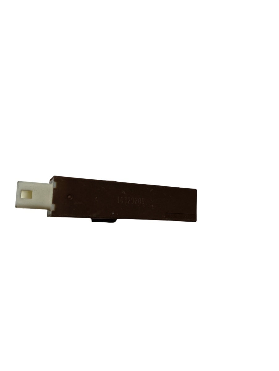 Releu/modul TOYOTA LAND CRUISER 150 TRJ15_, KDJ15_, GRJ15_, GDJ15_ 2009 - > 3.0 TDi 1KD-FTV 10329209 – foto 2