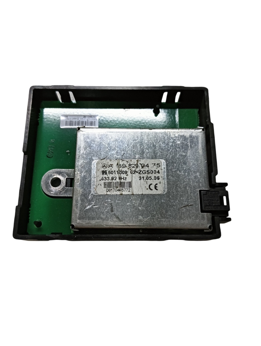 Amplificator semnal antena MERCEDES-BENZ A-CLASS II W169 2004 - 2012 A1698200475 A1698200475 – foto 2