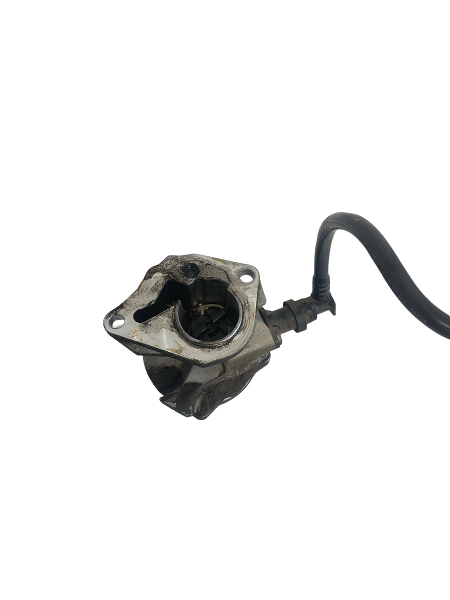 Pompa de vacuum DACIA LOGAN /Renault megane 2004 1.5DCI - > 8200577807