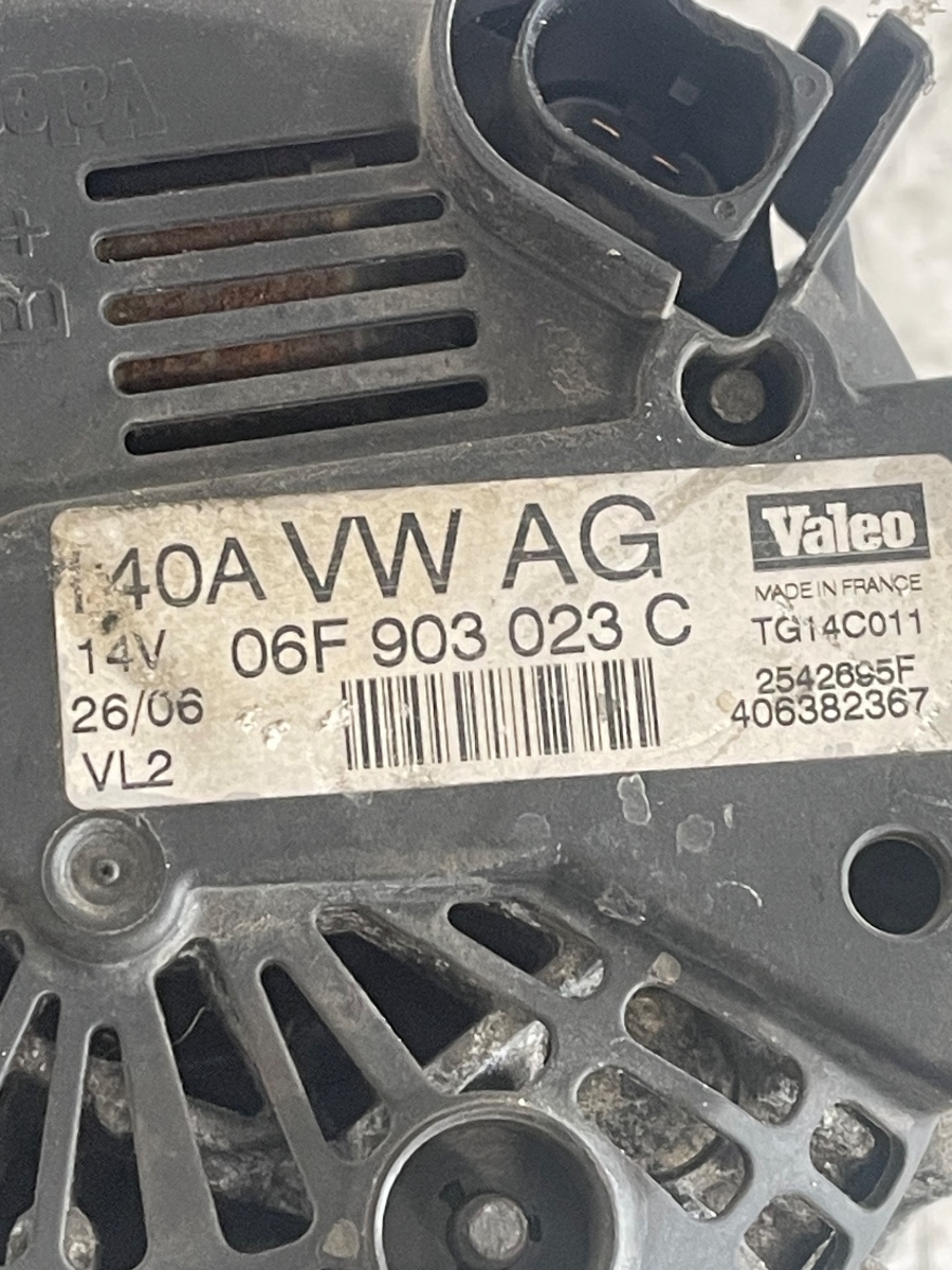 Alternator VOLKSWAGEN TOURAN 1T1, 1T2 2003 - 2010 1.9TDI 06F903023C – foto 3
