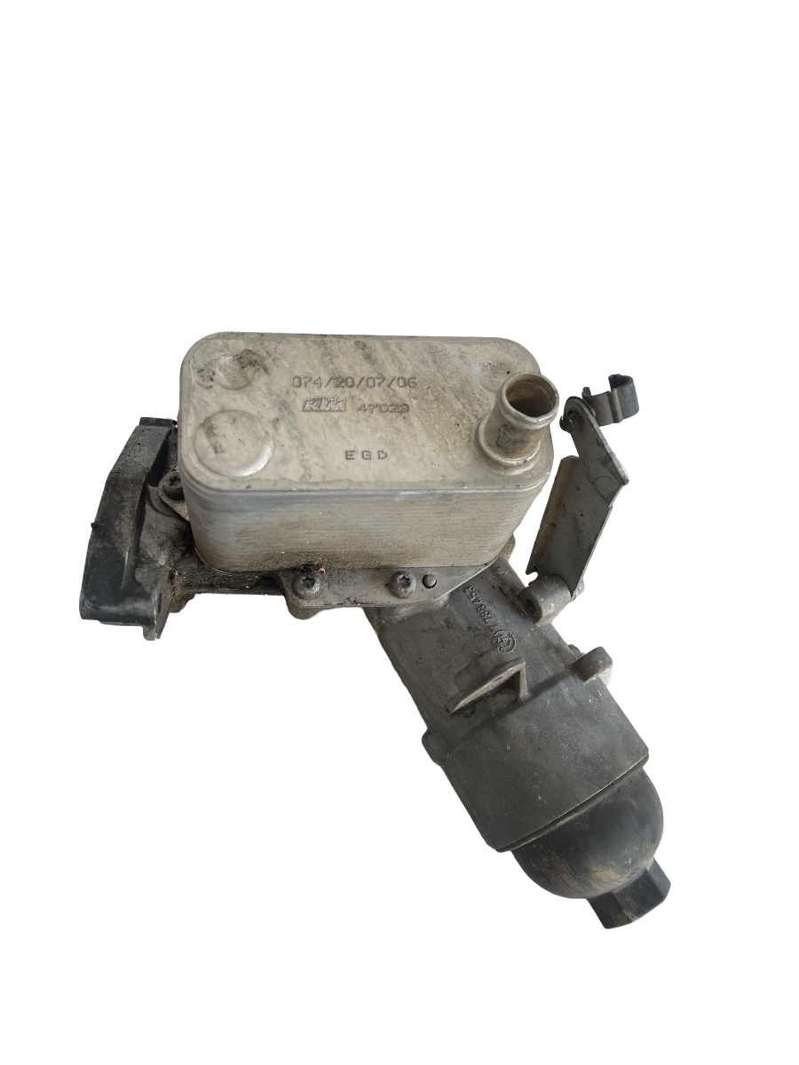 Carcasa filtru ulei termoflot BMW 3 V  E92 2005 - 2013 3.0D 7788453