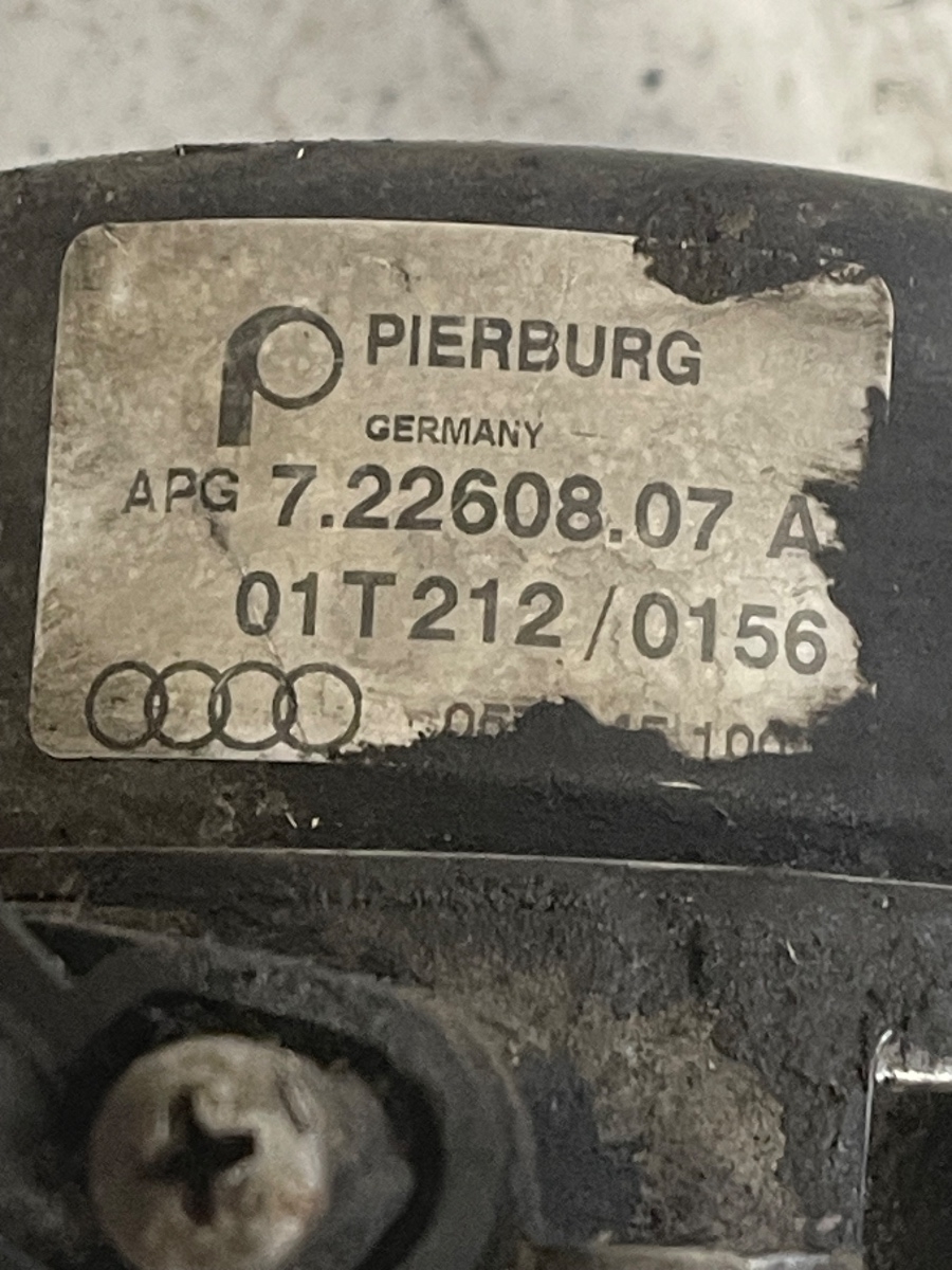 Pompa de vacuum AUDI A6 II 4B2, 4B4, C5 1997 - 2005 2.5tdi 72260807A – foto 2