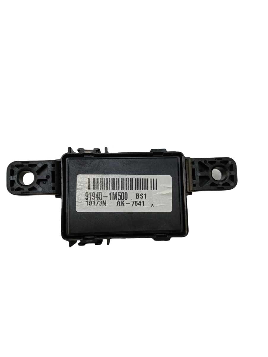 Releu HYUNDAI ix20 JC 2010 - > 919401m500