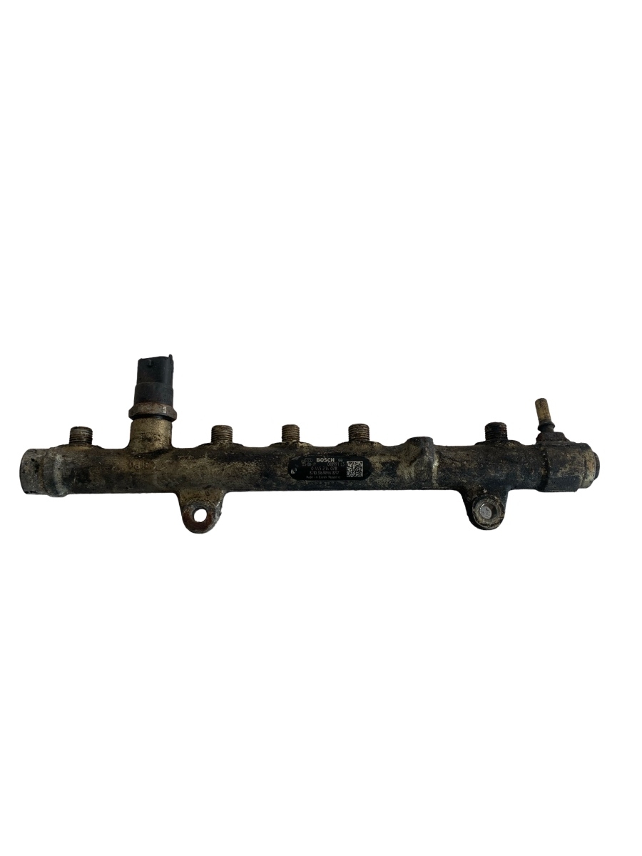 Rampa injectoare  SUZUKI GRAND VITARA II JT, TE, TD 2005 - > 1.9DDIS 8200396999 / 0445214078