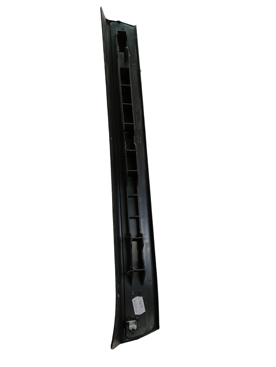 Ornament usa jos MERCEDES-BENZ S-CLASS W222, V222, X222 2013 - > 3.0 S 350 BlueTEC / d OM 642.861 190KW|258HP 0 – foto 2