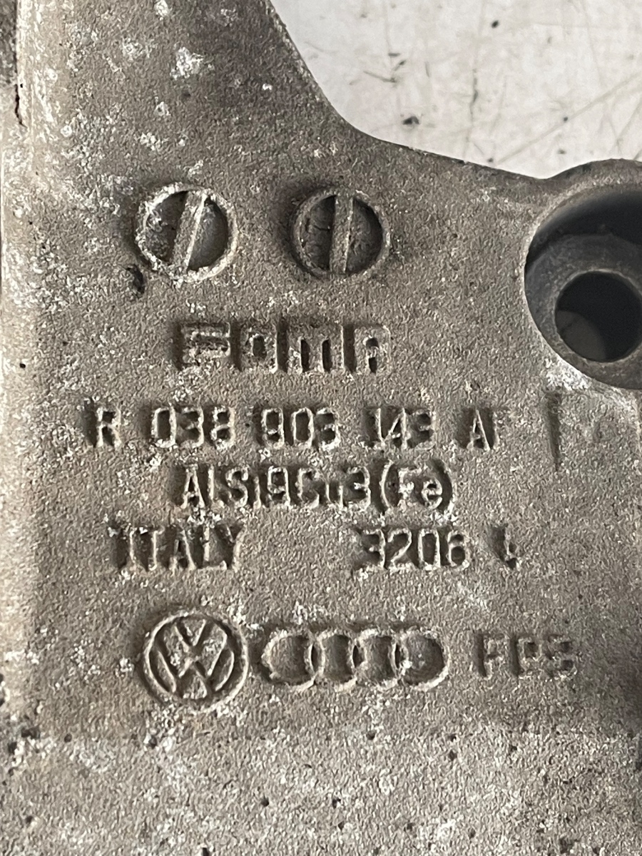 Suport accesorii SKODA OCTAVIA 1Z3 2004 - 2013 1.9TDI BXE 038903143AF – foto 3