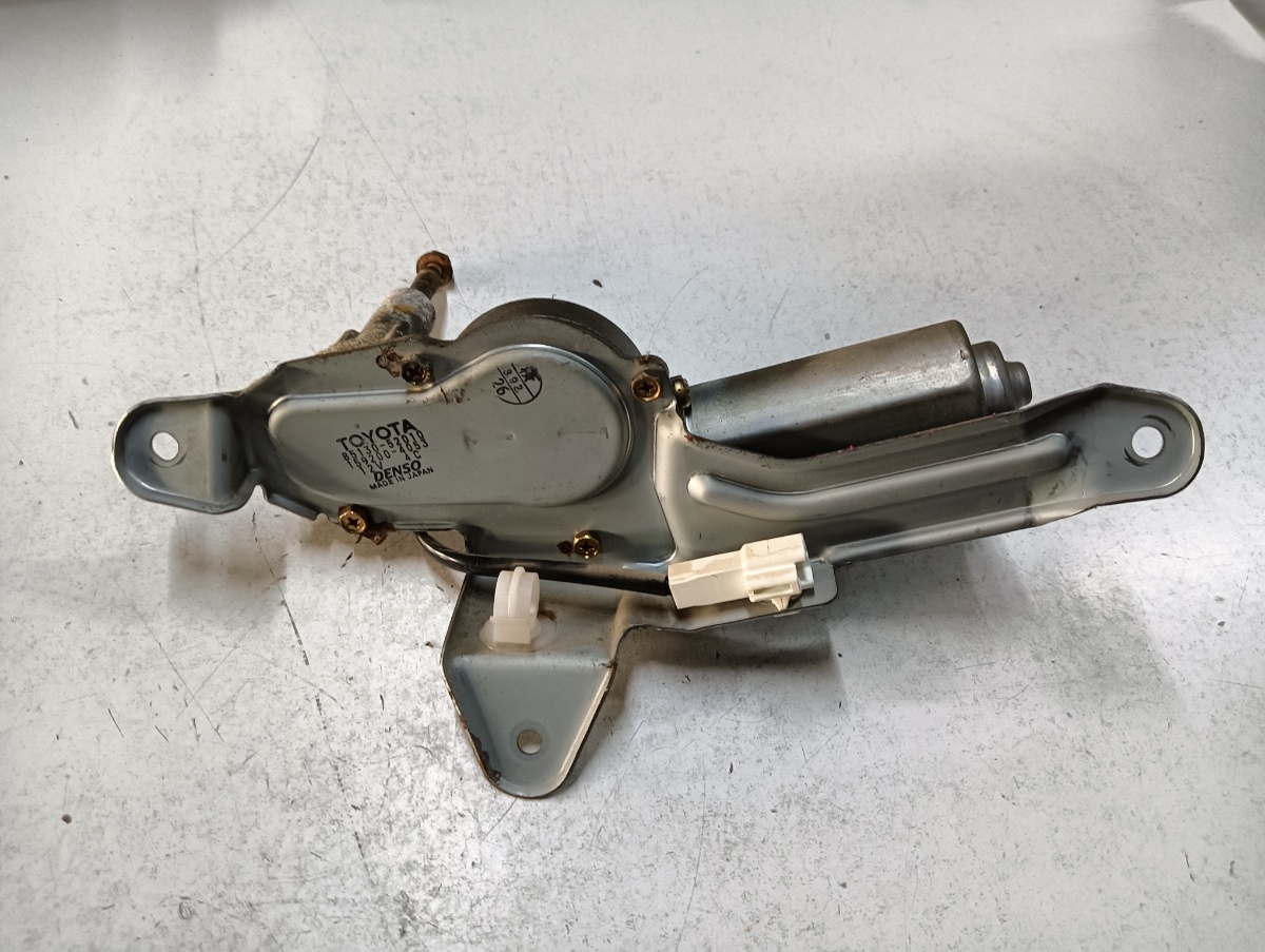 Motoras stergator haion  TOYOTA YARIS _P1_ 1999 - 2005 8513052010 – foto 2