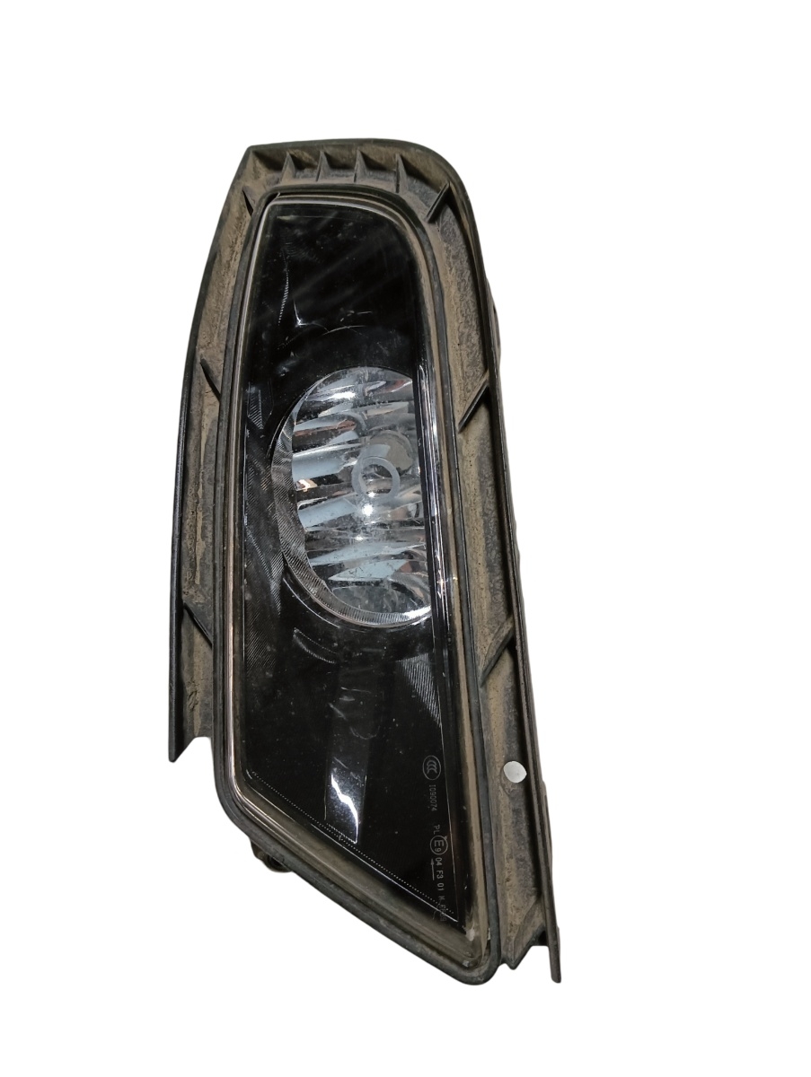 Proiector ceata  dreapta fata SKODA SUPERB 3T4 2008 - 2015 3t0941700c