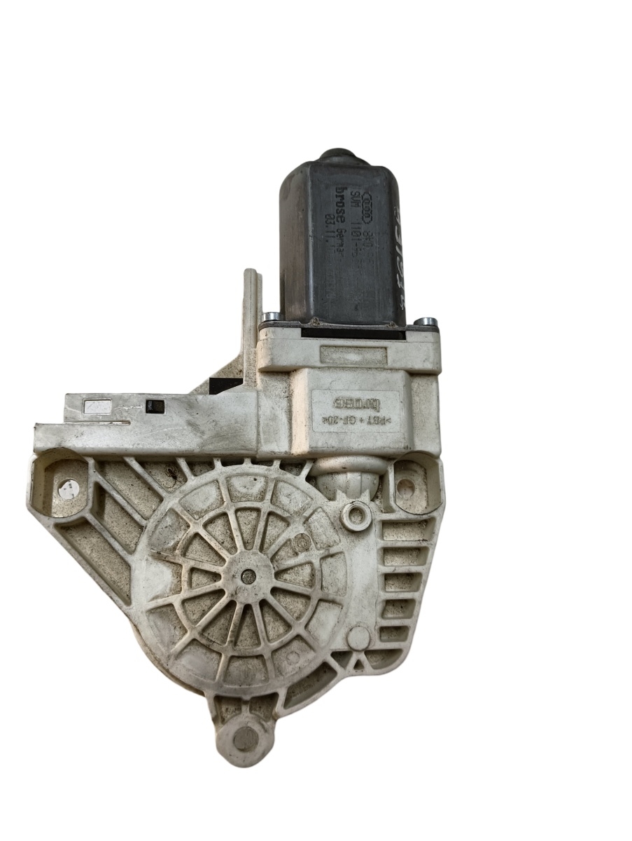 Motoras geam stanga fata SKODA SUPERB 3T4 2008 - 2015