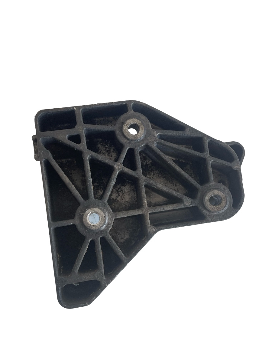 Suport compresor ac BMW X5 II E70 2006 - 2013 3.0D 7799863-01