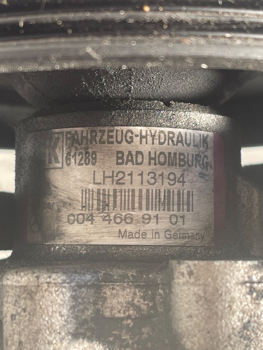 Pompa servodirectie + vas MERCEDES-BENZ CLS C219 2004 - 2011 0044669101 / A0004600983 – foto 4