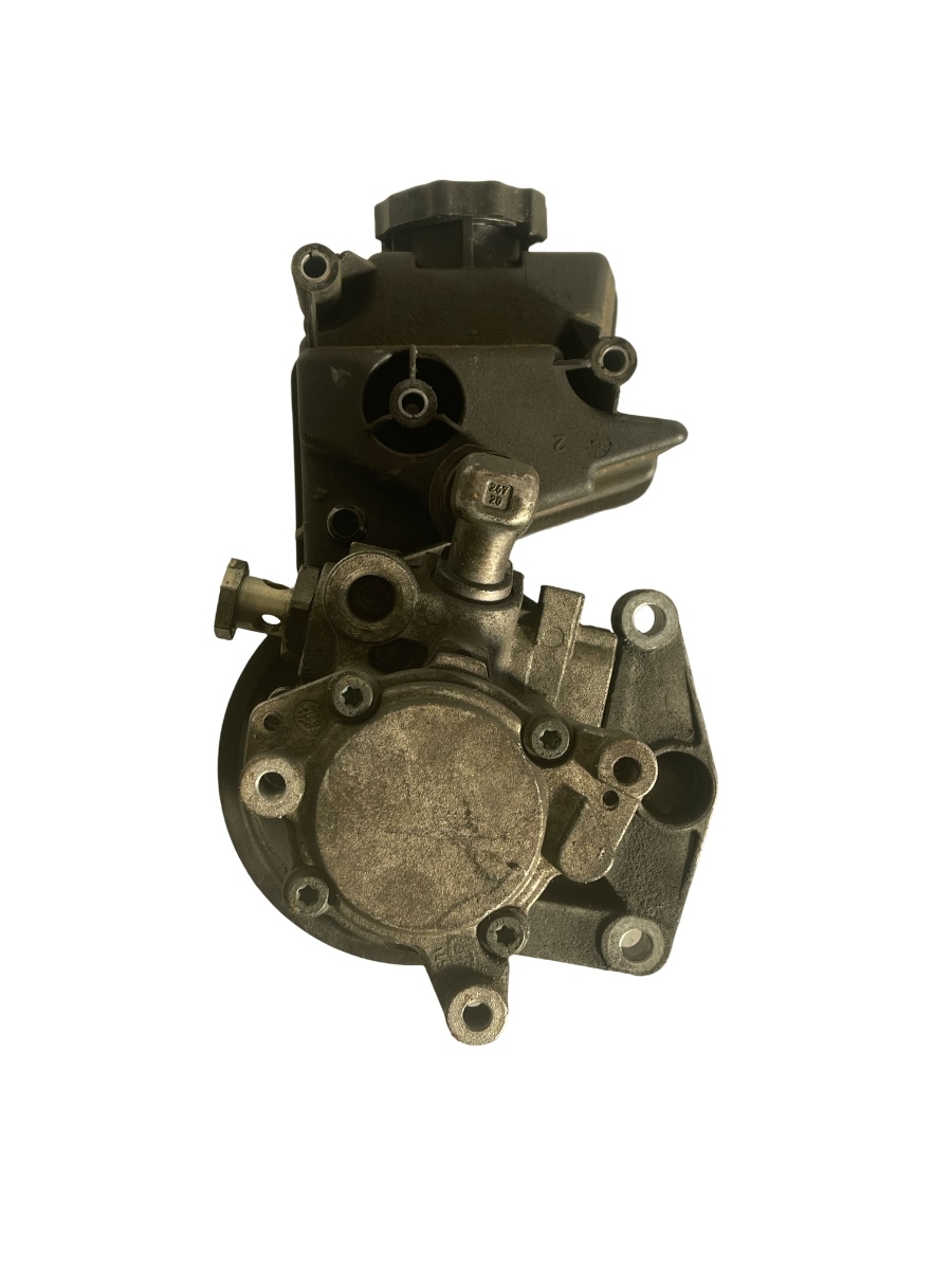 Pompa servodirectie + vas MERCEDES-BENZ CLS C219 2004 - 2011 0044669101 / A0004600983