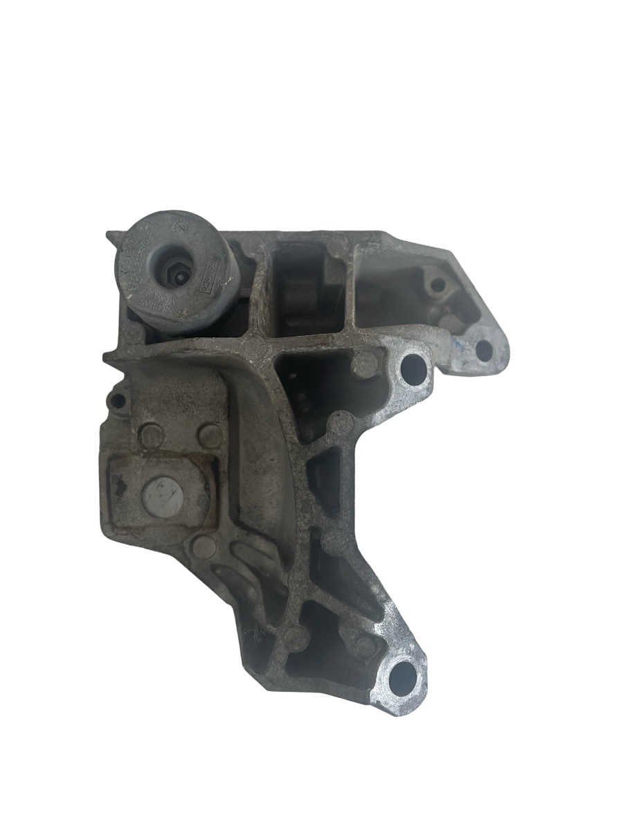Suport motor VOLVO XC60 156 2008 - > 2.4D 6G92-6P095-FC
