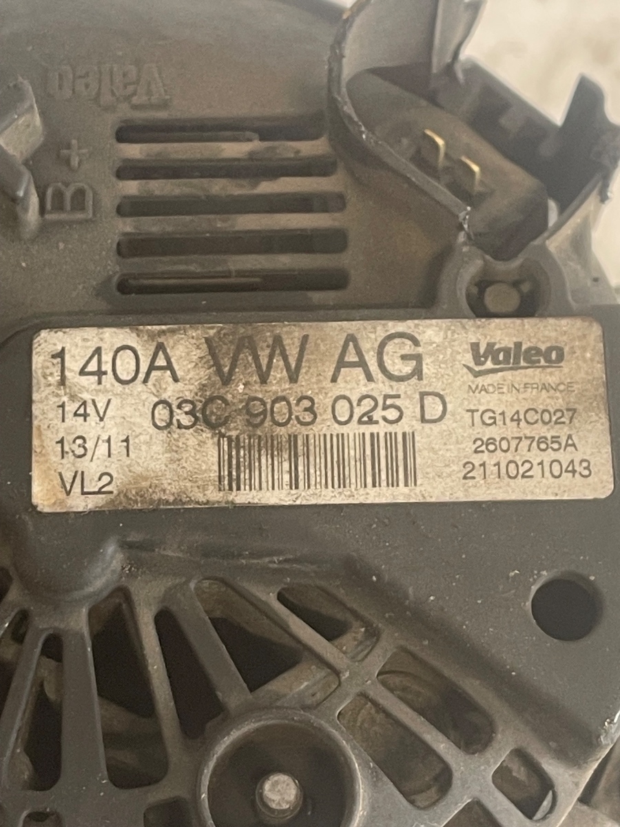Alternator VOLKSWAGEN GOLF VI 5K1 2008 - 2013 1.4 TSI CAX 03C903025D – foto 4