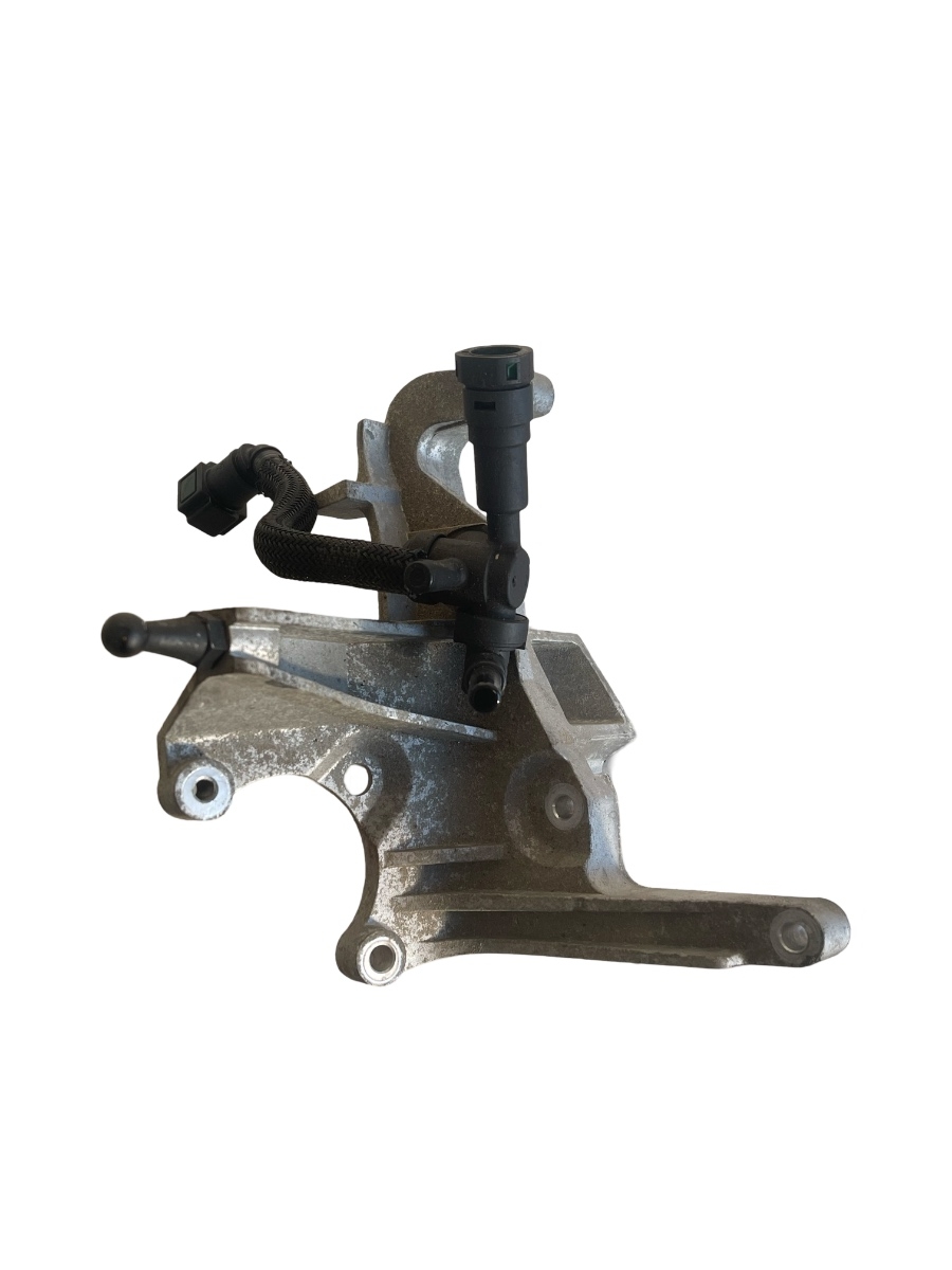 Suport pompa servodirectie FORD C-MAX II DXA/CB7, DXA/CEU 2010 - > 1.5 TDCi XWDA, XWDB, XWDC, XWDD, XWDE FM5Q-9B470-CA