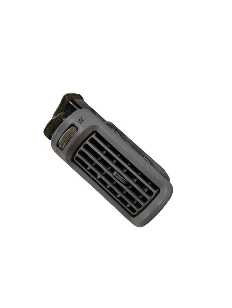 Grila ventilatie  dreapta fata HYUNDAI SANTA FE II CM 2005 - 2012