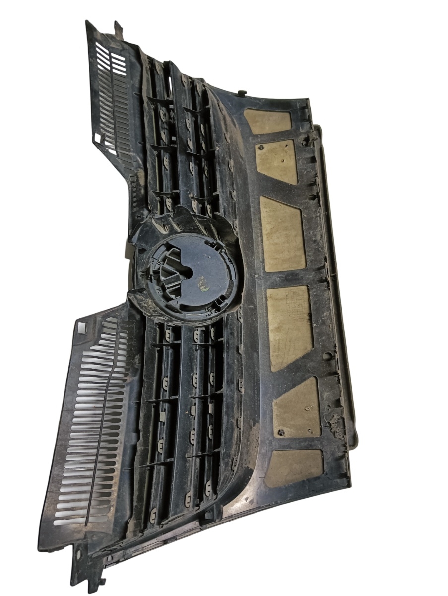 Grila fata VOLKSWAGEN GOLF V 1K1 2003 - 2009 – foto 2