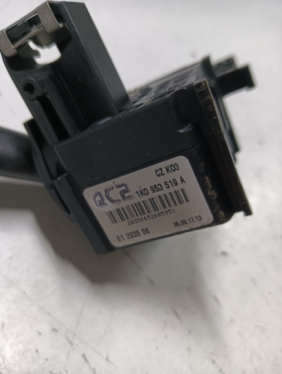 Maneta stergatoare VOLKSWAGEN GOLF V 1K1 2003 - 2009, Sedan – foto 2