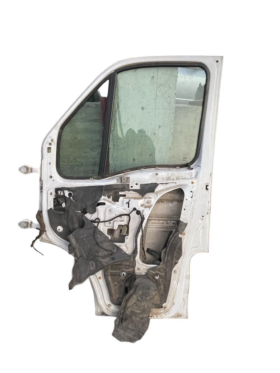 Portiera dreapta fata IVECO DAILY IV Bus 2006 - 2011