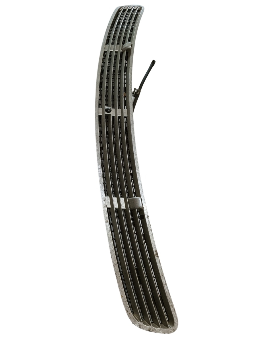 Grila fata MERCEDES-BENZ CLS C219 2004 - 2011
