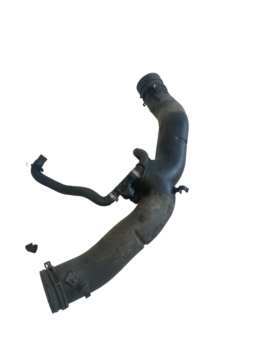 Furtun admisie aer AUDI Q7 4LB 2006 - 2016 4.2 FSI quattro BAR 7L8129627