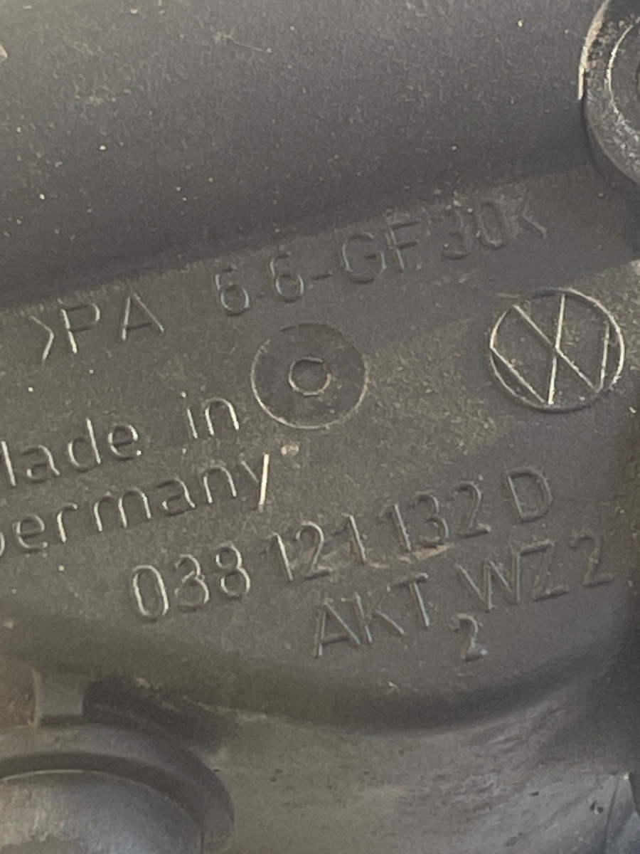 Distribuitor apa AUDI A4 III 8EC, B7 2004 - 2008 2.0 TDI BPW 038121132D – foto 2