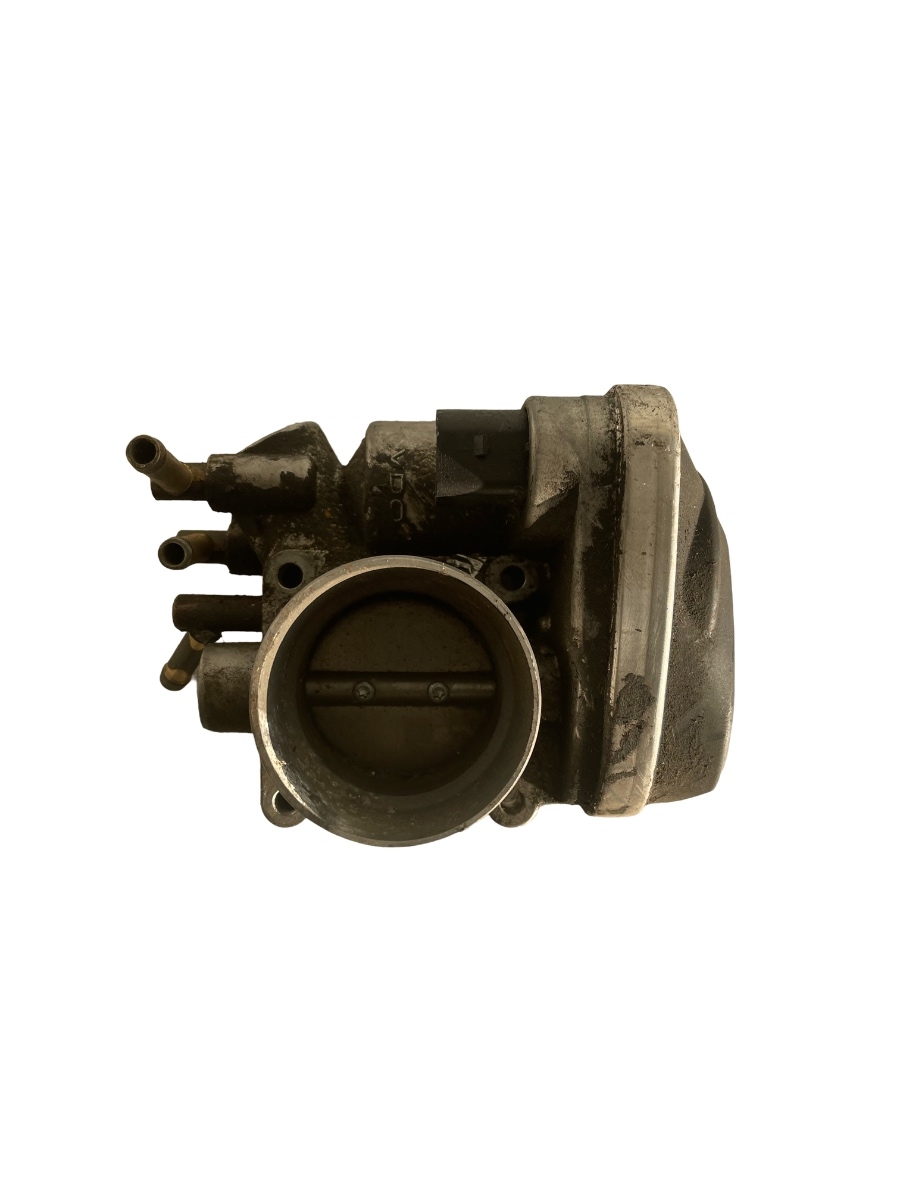 Clapeta de acceleratie VOLKSWAGEN GOLF V 1K1 2003 - 2009 1.6 BSE A2C53093430 / 06A133062AT