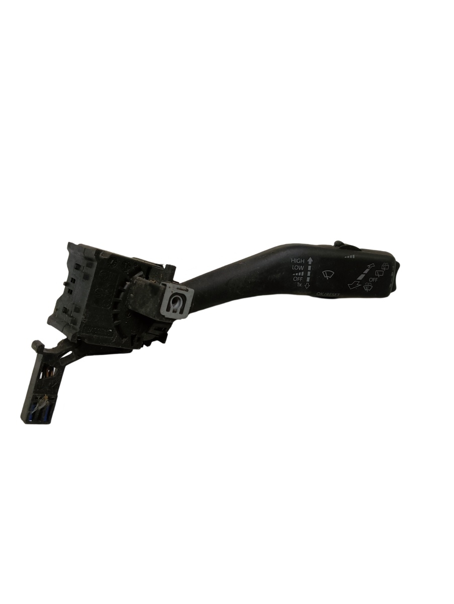 Maneta stergatoare VOLKSWAGEN SCIROCCO 137 2008 - 2014, SKODA OCTAVIA II Combi 1Z5 2004 - 2013 1k0953519j