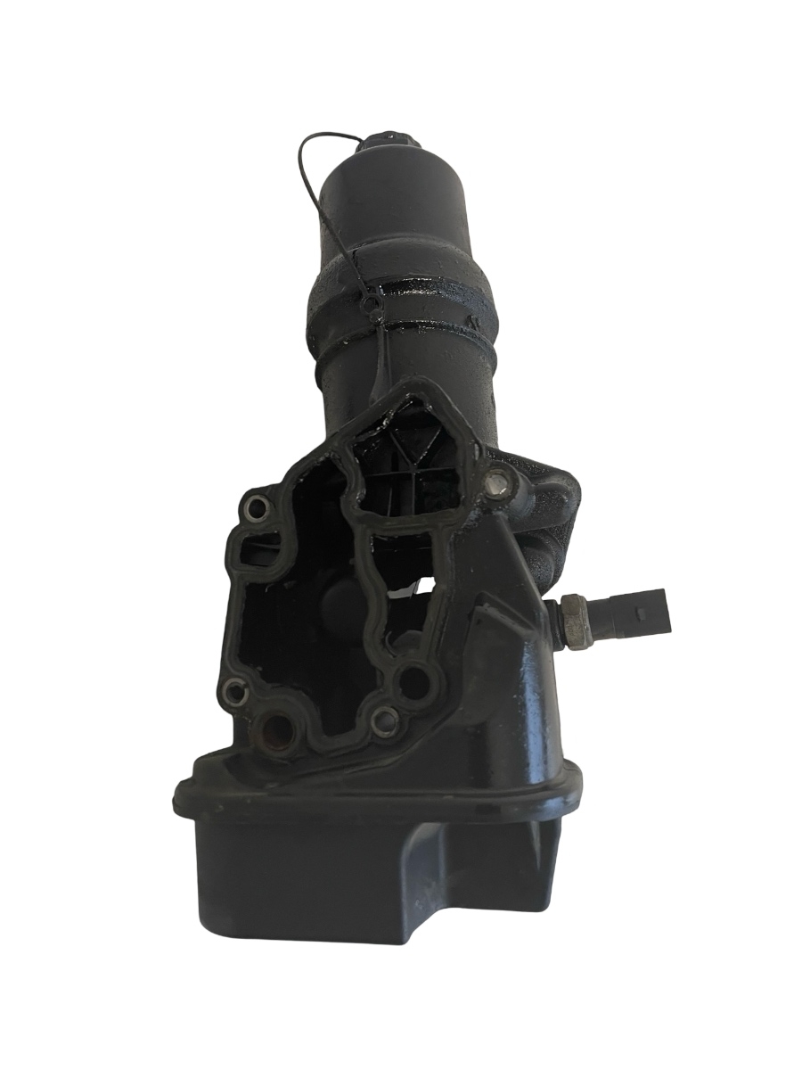 Carcasa filtru ulei AUDI A3 II 8P1 2003 - 2013 2.0 TFSI AXX 06F115397H – foto 2