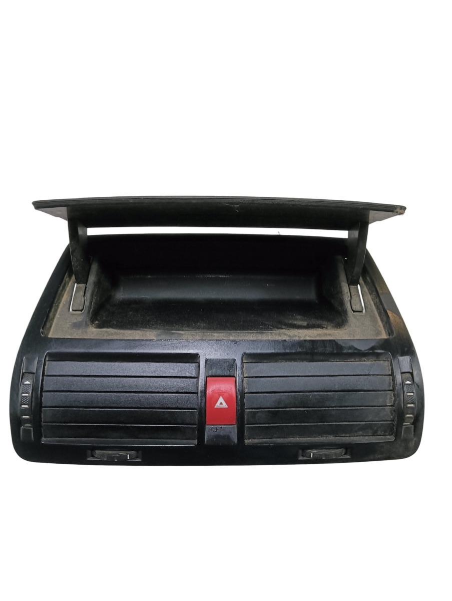 Grila ventilatie fata fata SKODA OCTAVIA II Combi 1Z5 2004 - 2013 – foto 3