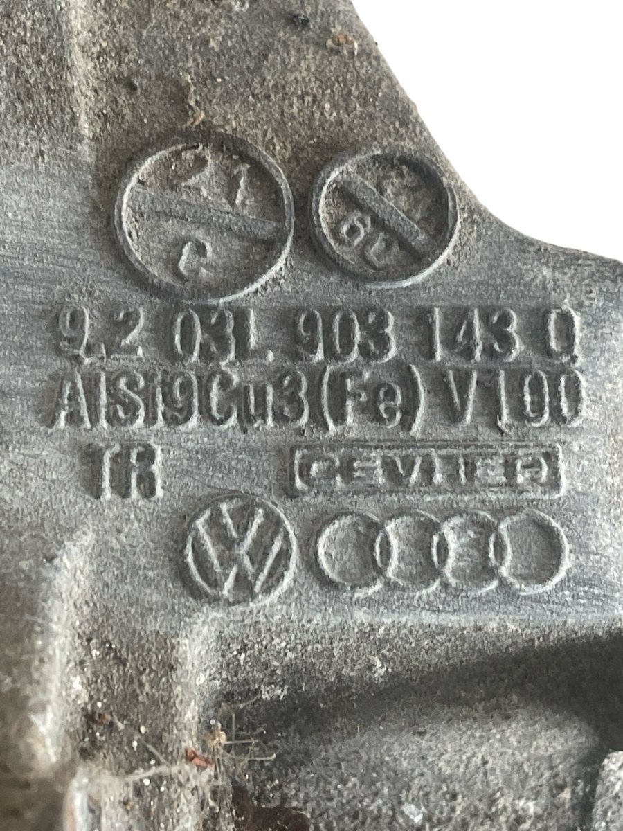 Suport accesorii VOLKSWAGEN PASSAT 362 2010 - 2014 1.6 TDI CAY 03L903143Q – foto 3