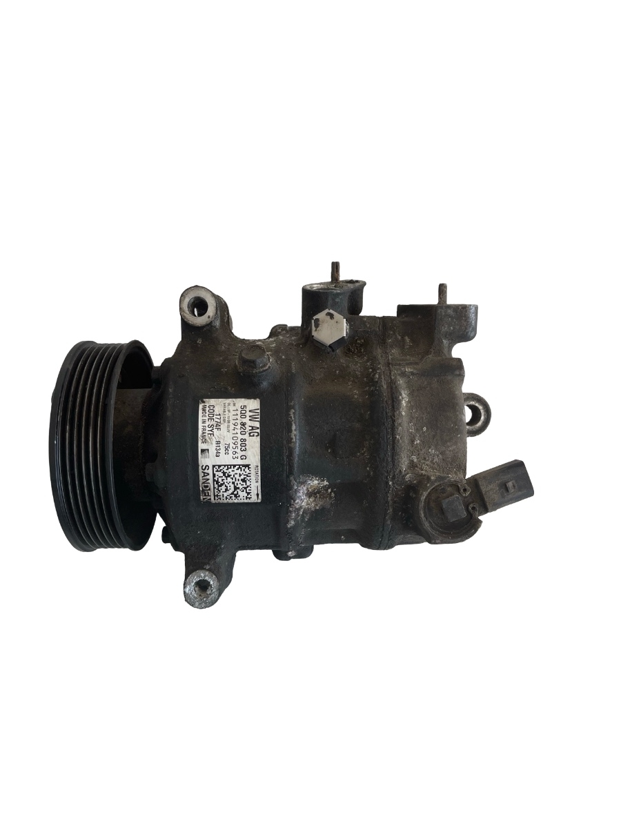 Compresor AC VOLKSWAGEN PASSAT B8 2018 2.0 TDI CUA 5Q0820803G