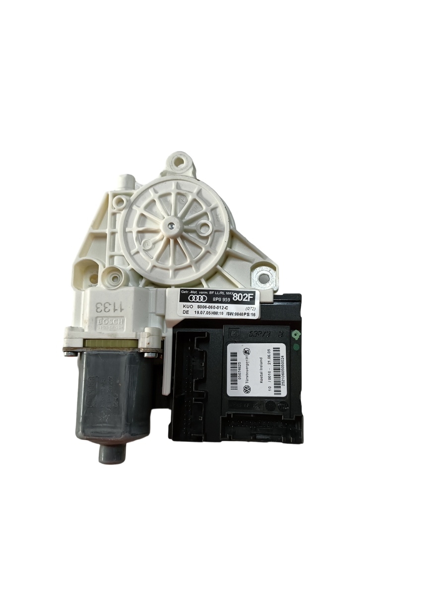 Motoras geam pivotant dreapta fata AUDI A3 II 8P1 2003 - 2013 8p0959802f