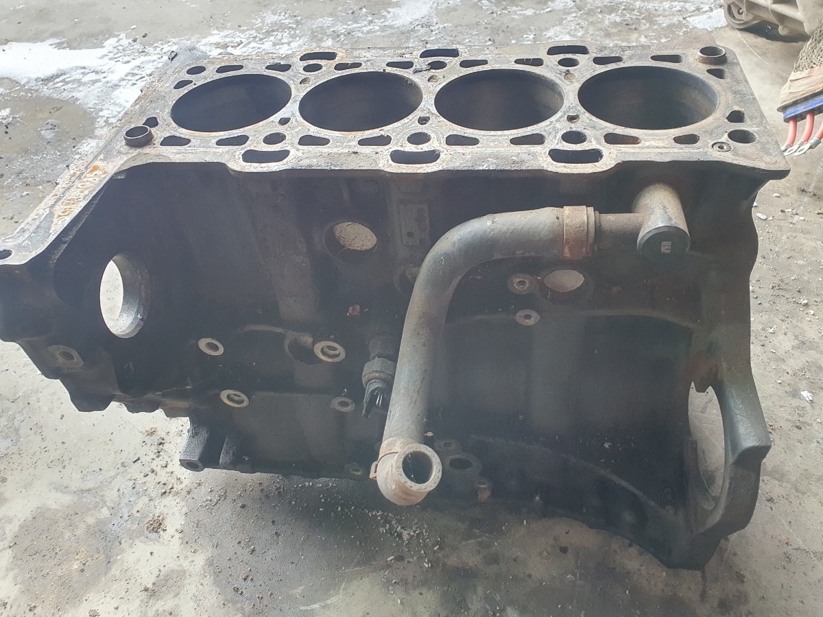 Bloc motor Kia Sorento 2.2 CRDI E5 an 2014 KIA SORENTO II XM 2009 - > – foto 5